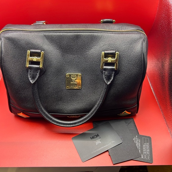 MCM Black Leather Duffel with Gold Details - Picture 13 of 16
